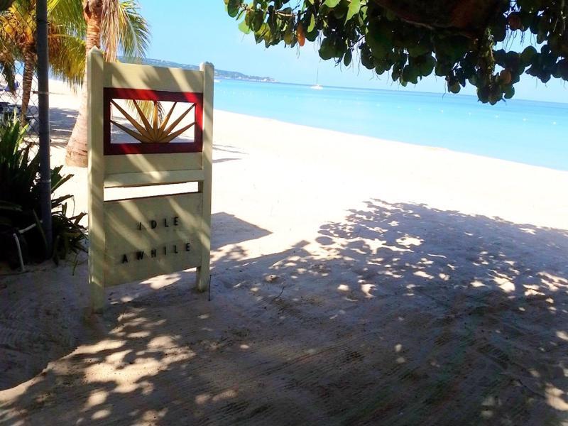 Idle Awhile Resort Negril Bagian luar foto